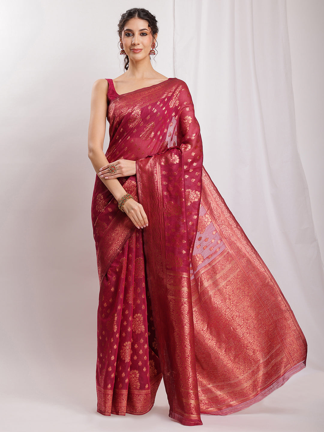 Janasya Fuchsia Silk Blend Floral Jacquard Saree | Swadesiicart
