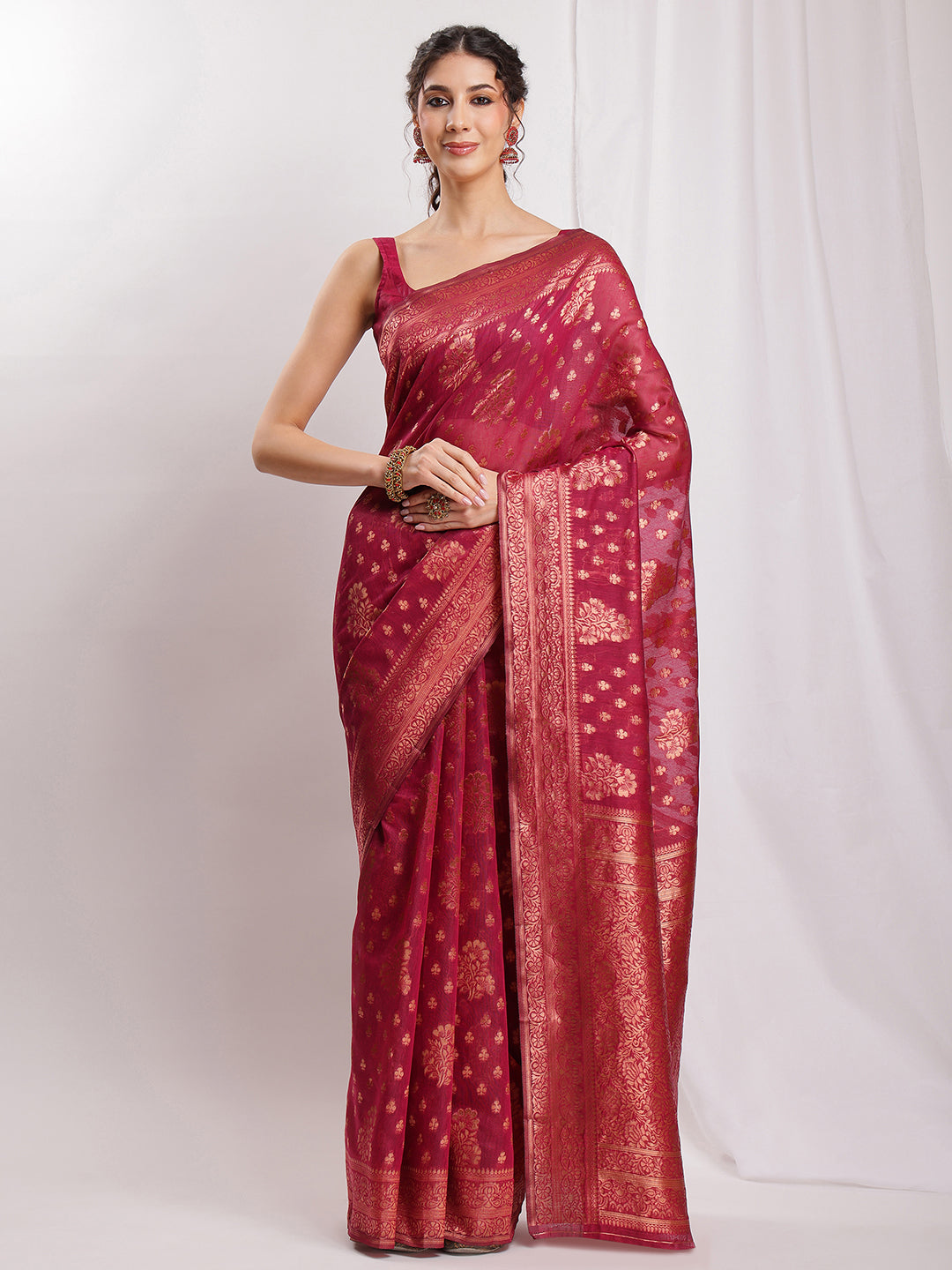 Janasya Fuchsia Silk Blend Floral Jacquard Saree | Swadesiicart