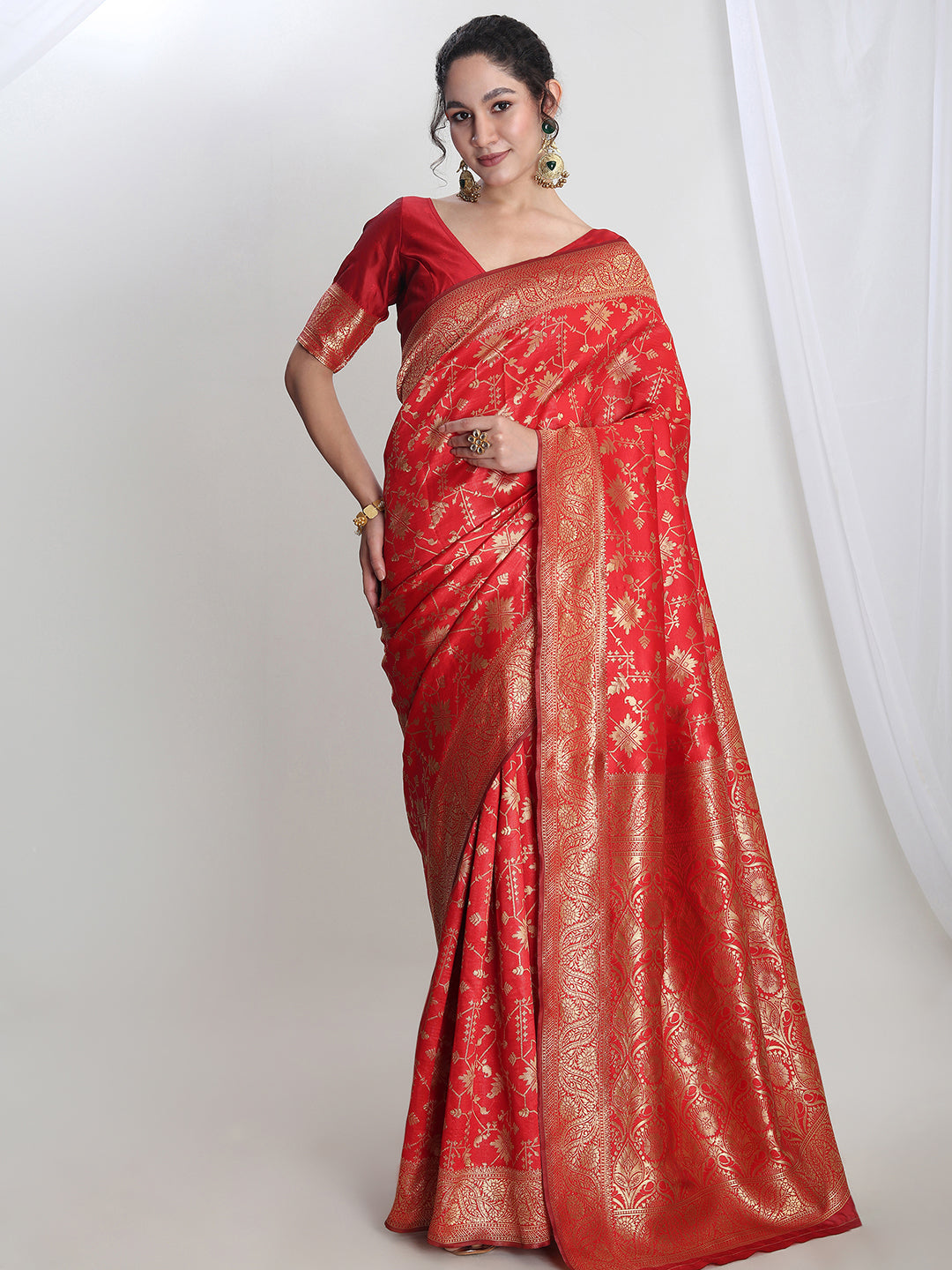 Janasya Red Silk Blend Geometric Jacquard Saree | Swadesiicart