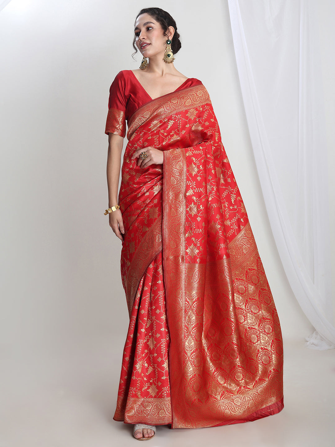 Janasya Red Silk Blend Geometric Jacquard Saree | Swadesiicart
