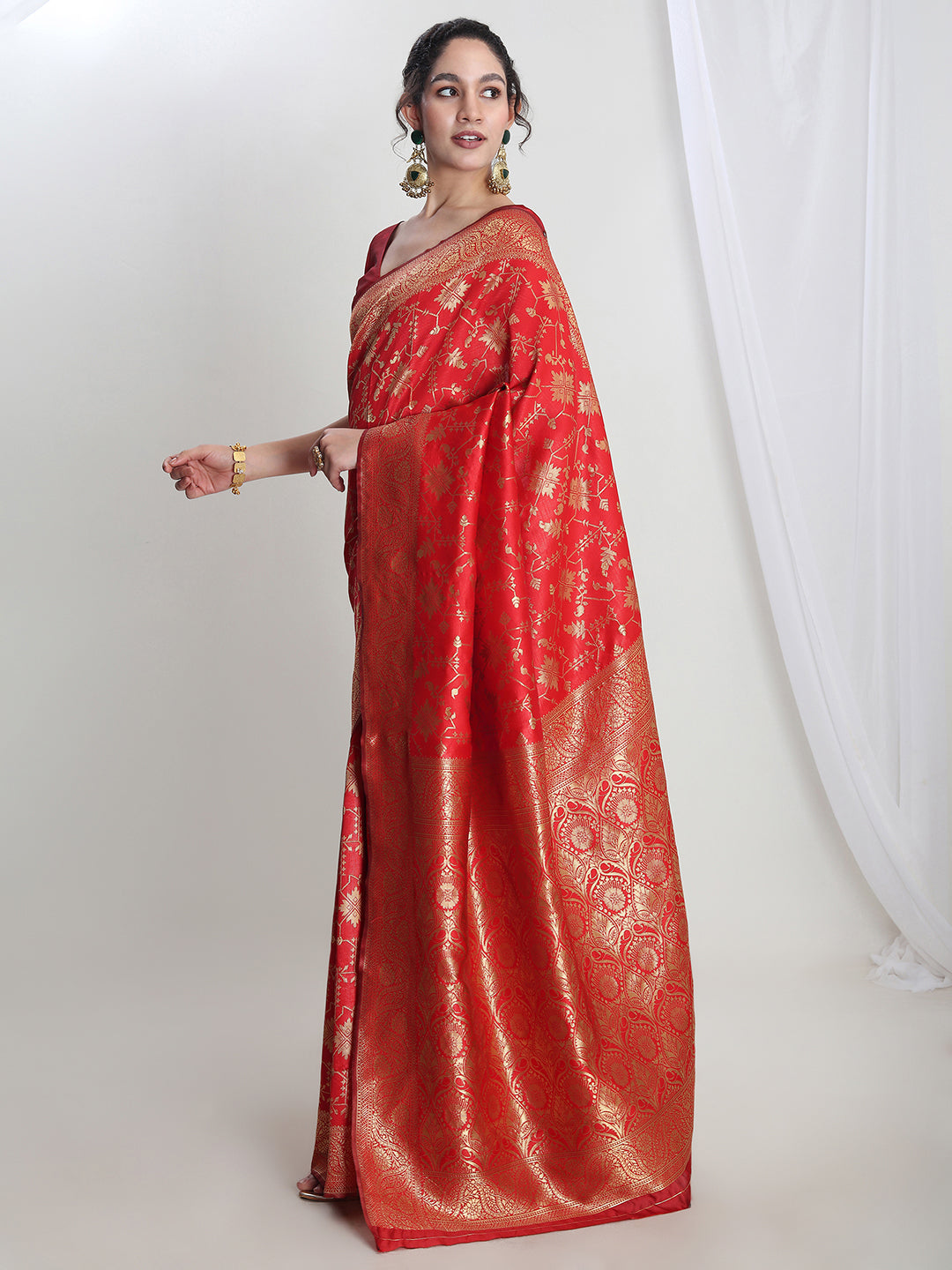 Janasya Red Silk Blend Geometric Jacquard Saree | Swadesiicart