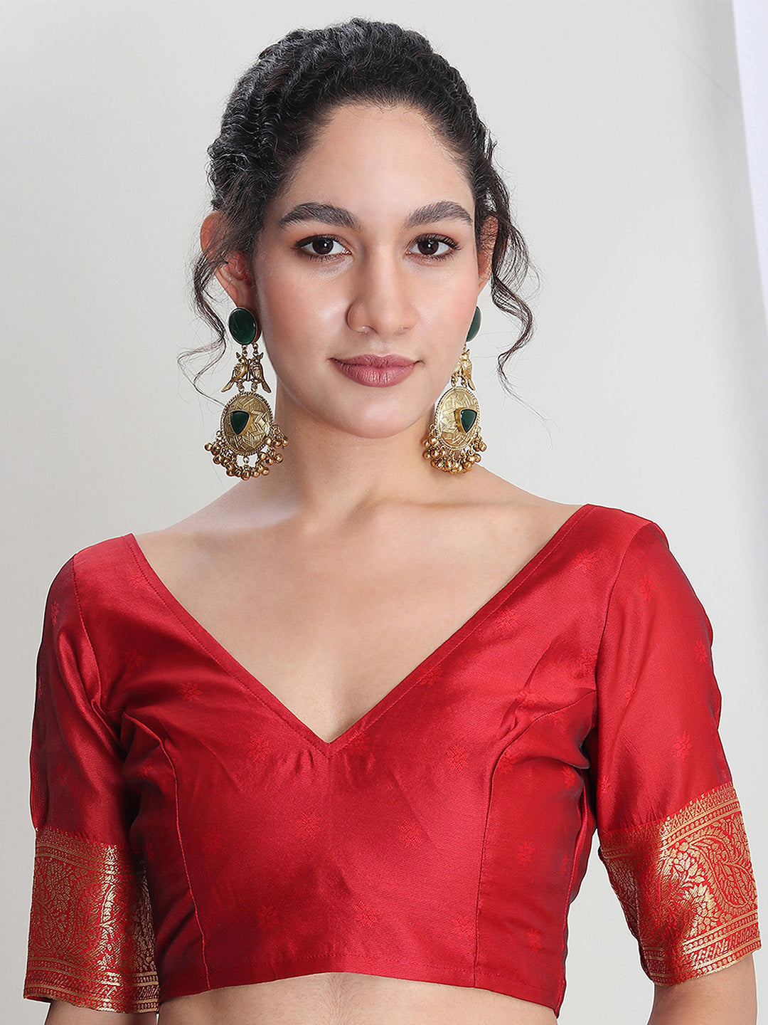 Janasya Red Silk Blend Geometric Jacquard Saree | Swadesiicart