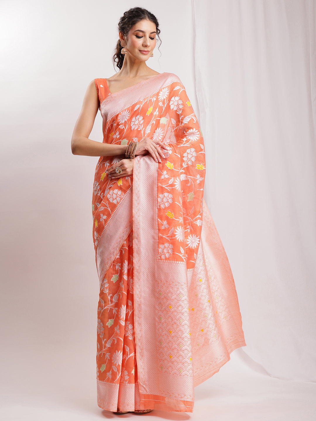 Janasya Peach Silk Blend Floral Jacquard Saree | Swadesiicart