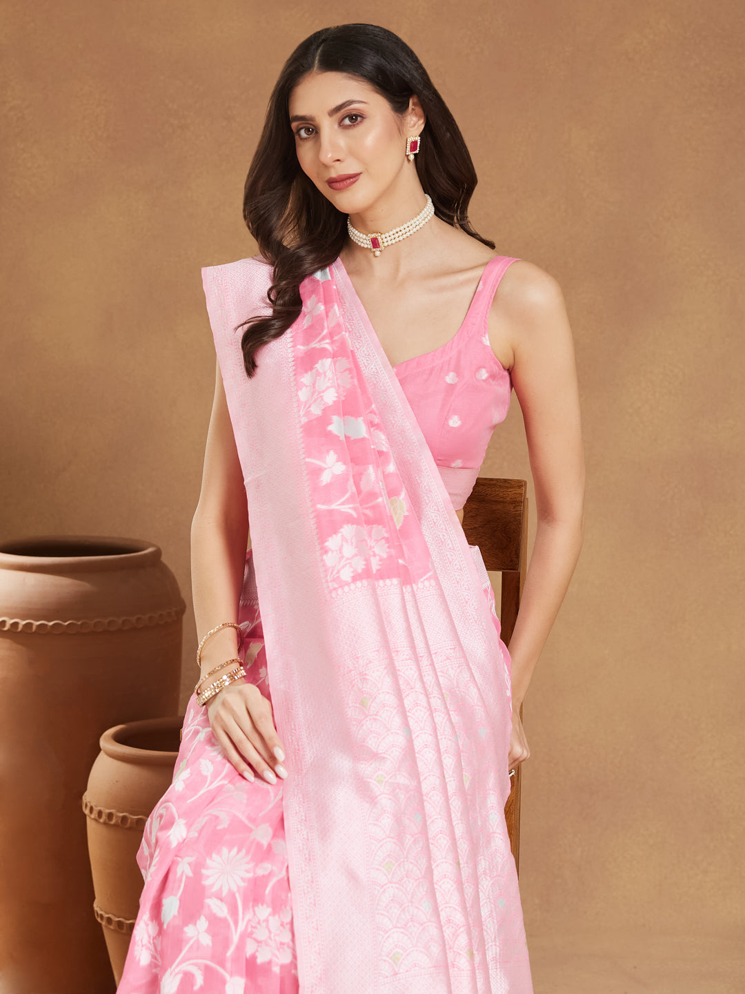 Janasya Light Pink Silk Blend Floral Jacquard Saree | Swadesiicart