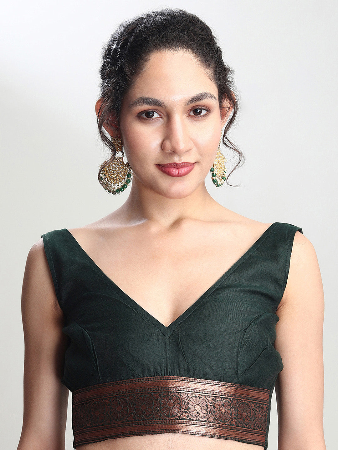 Janasya Dark Green Silk Blend Floral Jacquard Saree | Swadesiicart