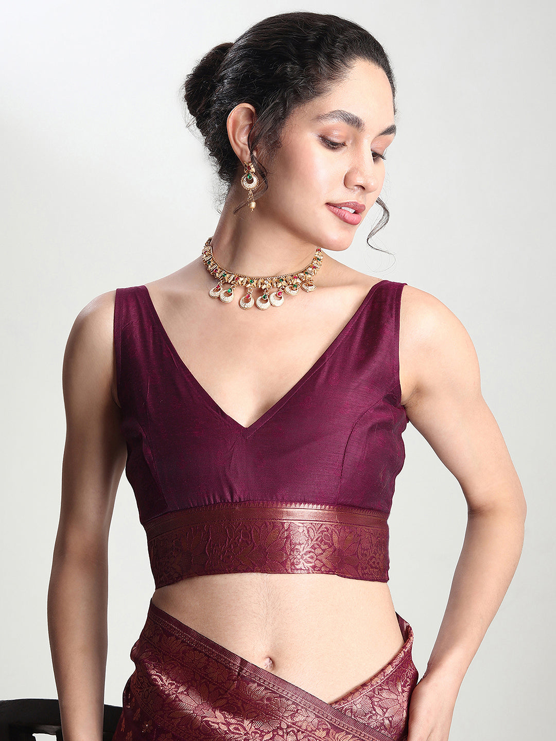 Janasya Purple Silk Blend Floral Jacquard Saree | Swadesiicart