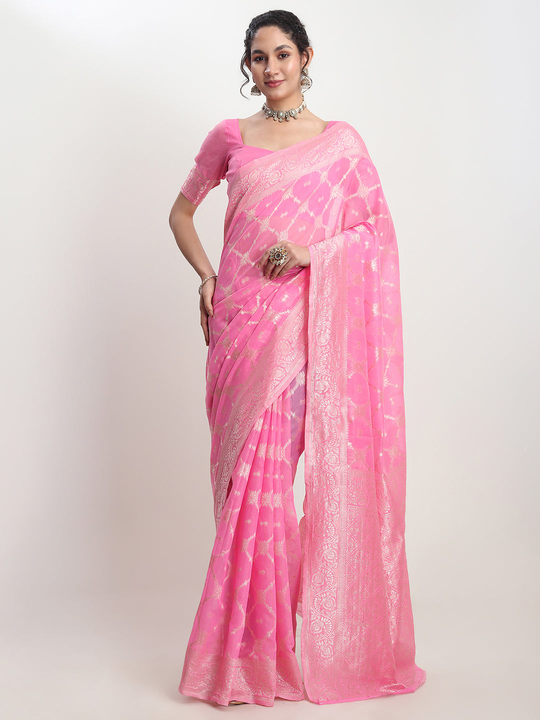 Janasya Pink Silk Blend Geometric Jacquard Saree | Swadesiicart