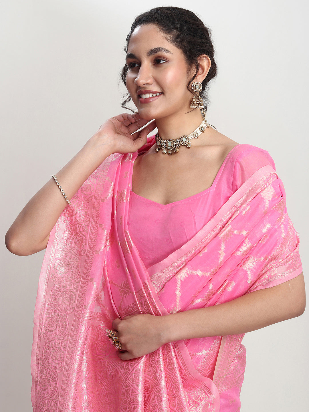 Janasya Pink Silk Blend Geometric Jacquard Saree | Swadesiicart