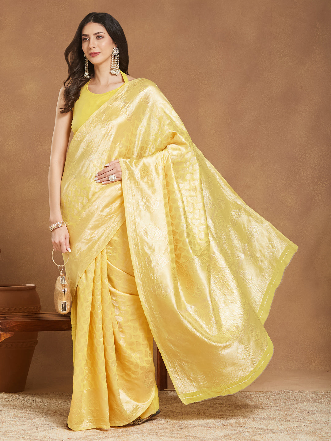 Janasya Yellow Silk Blend Leaf Motifs Jacquard Saree | Swadesiicart