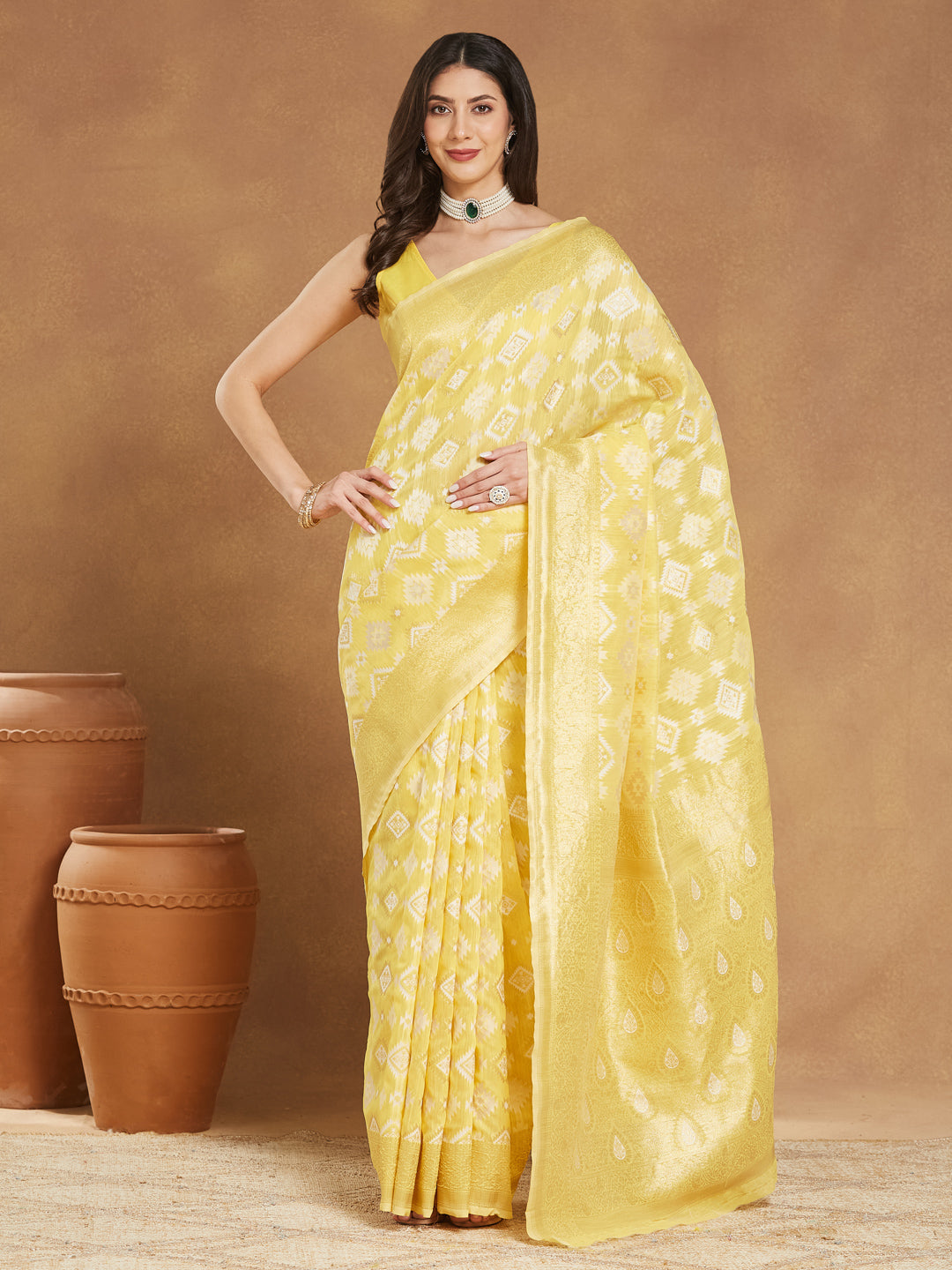 Janasya Yellow Silk Blend Geometric Jacquard Saree | Swadesiicart