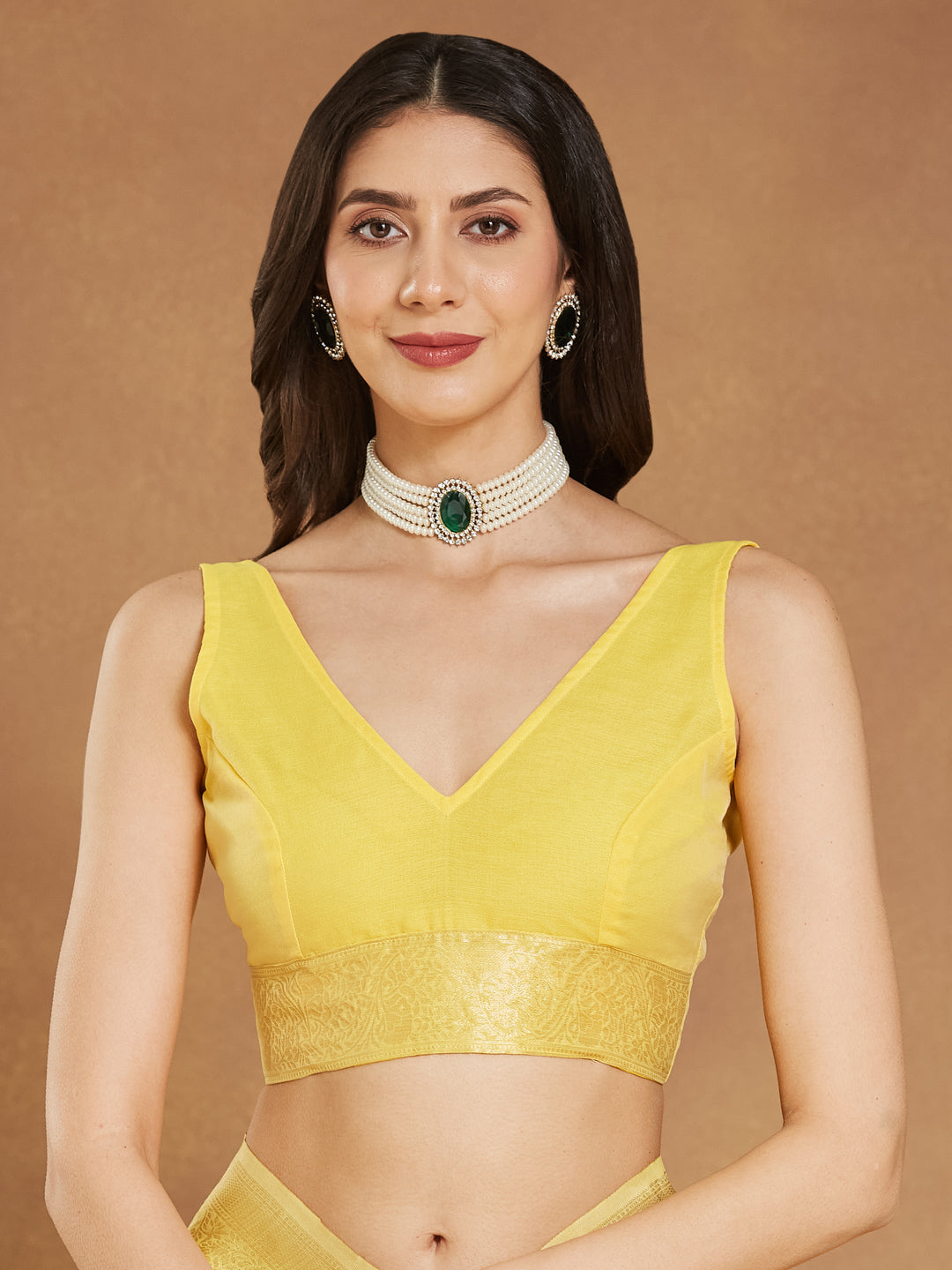 Janasya Yellow Silk Blend Geometric Jacquard Saree | Swadesiicart