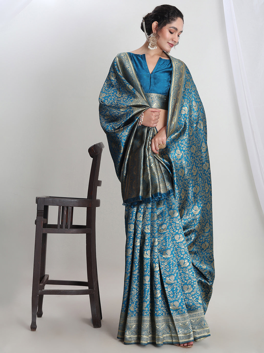 Janasya Teal Blue Silk Blend Floral Jacquard Saree | Swadesiicart