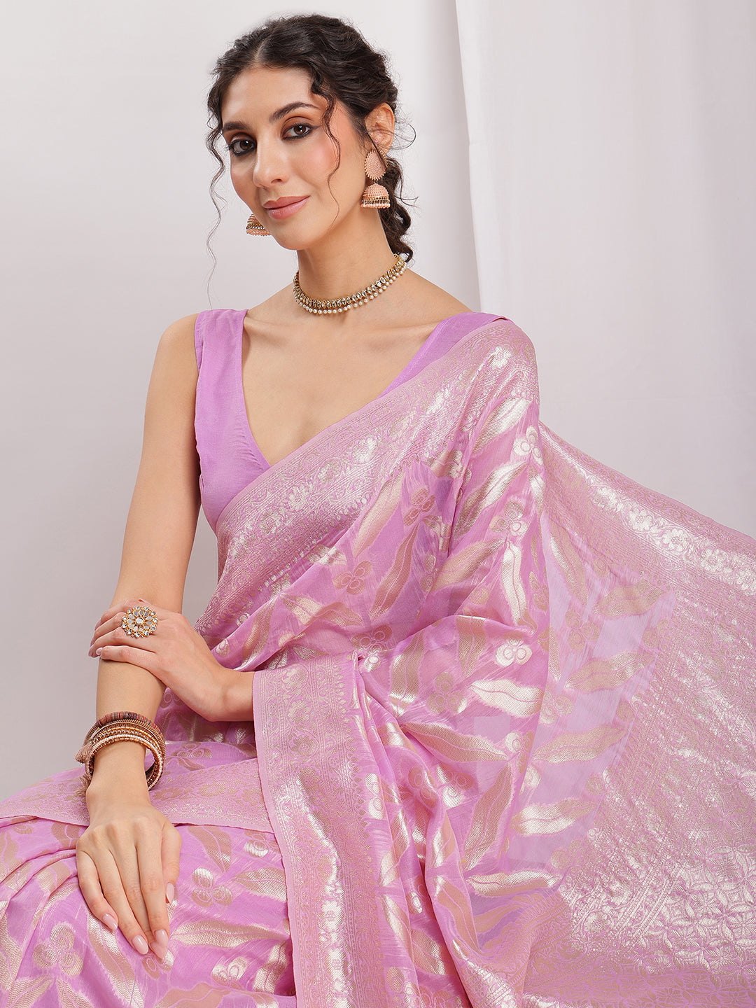 Janasya Lavender Silk Blend Floral Jacquard Saree | Swadesiicart