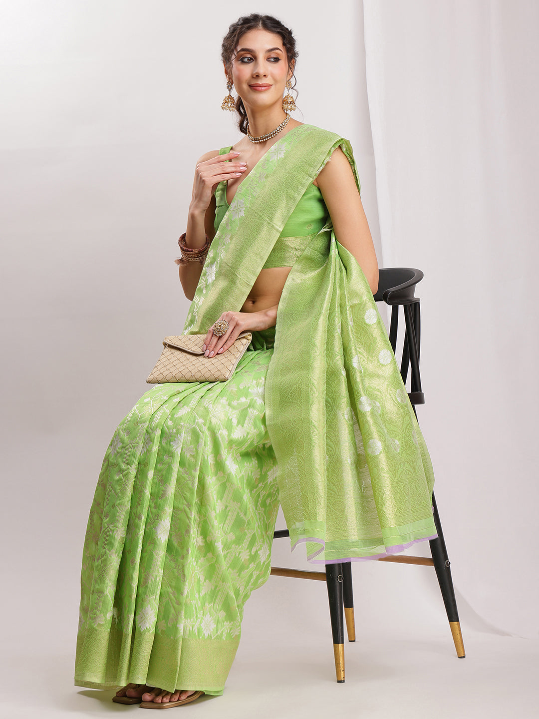 Janasya Green Silk Blend Geometric Jacquard Saree | Swadesiicart