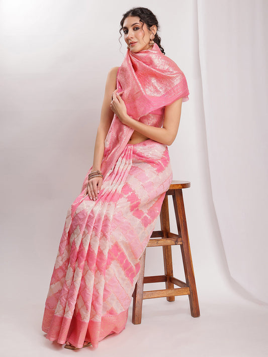 Janasya Peach Silk Blend Geometric Jacquard Saree | Swadesiicart
