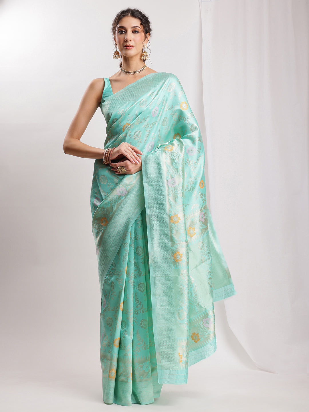 Janasya Sea Green Silk Blend Floral Jacquard Saree | Swadesiicart