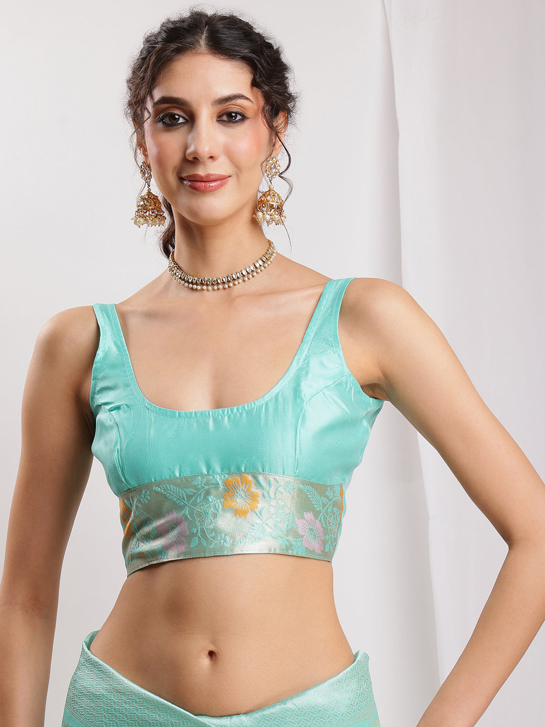 Janasya Sea Green Silk Blend Floral Jacquard Saree | Swadesiicart