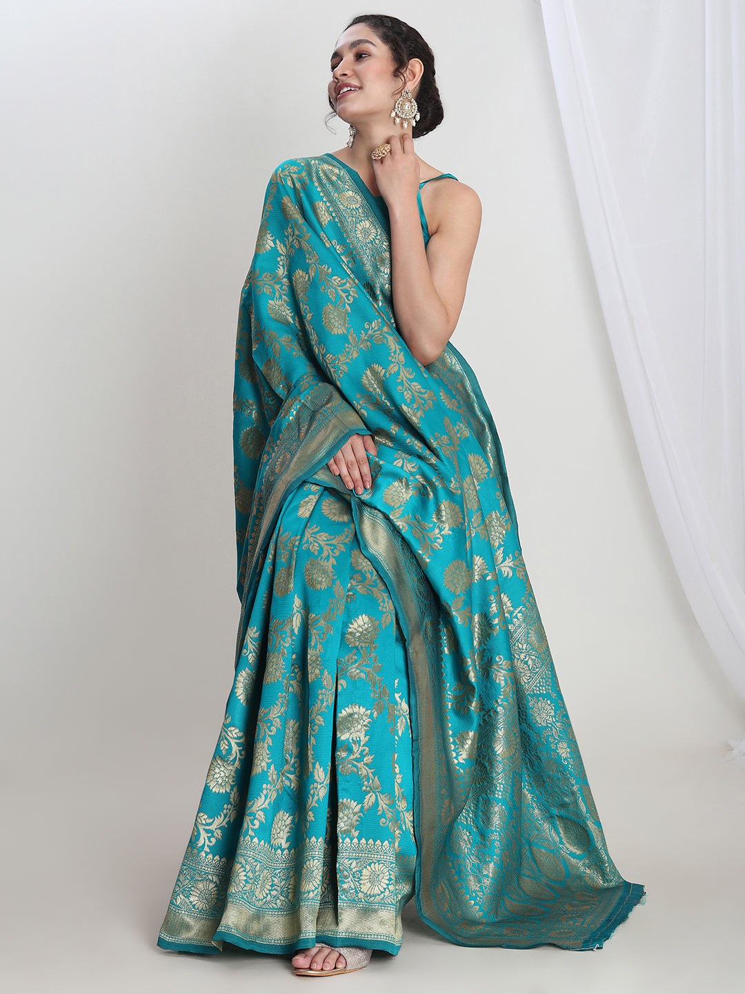 Janasya Teal Blue Silk Blend Floral Jacquard Saree | Swadesiicart