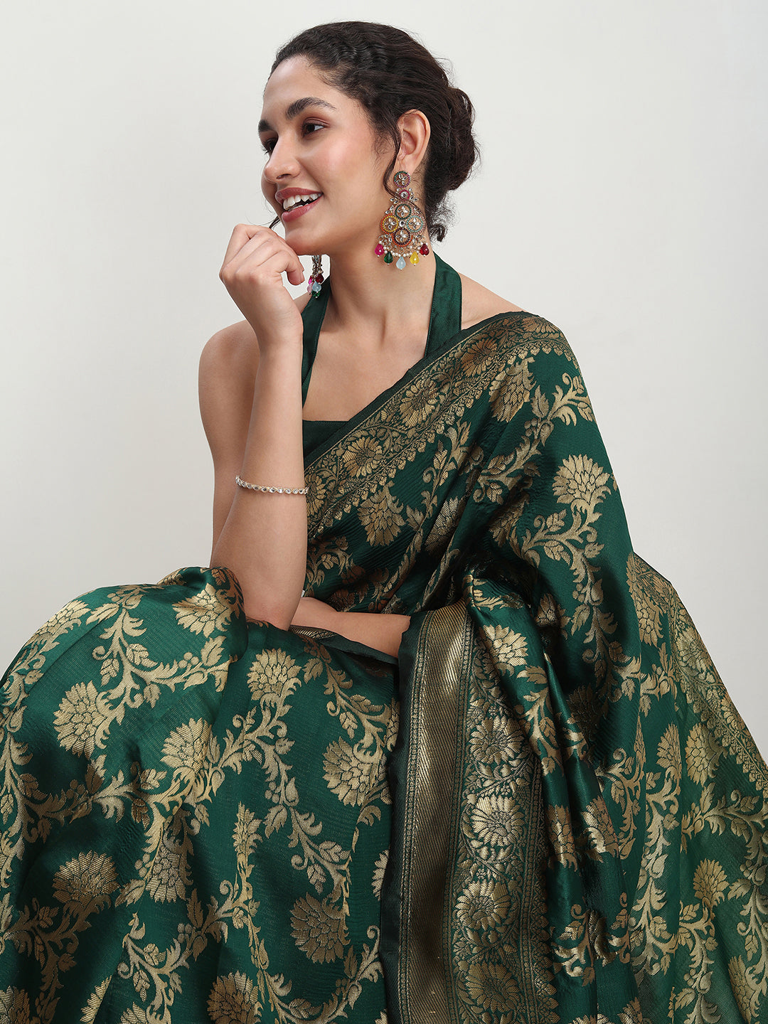 Janasya Dark Green Silk Blend Floral Jacquard Saree | Swadesiicart