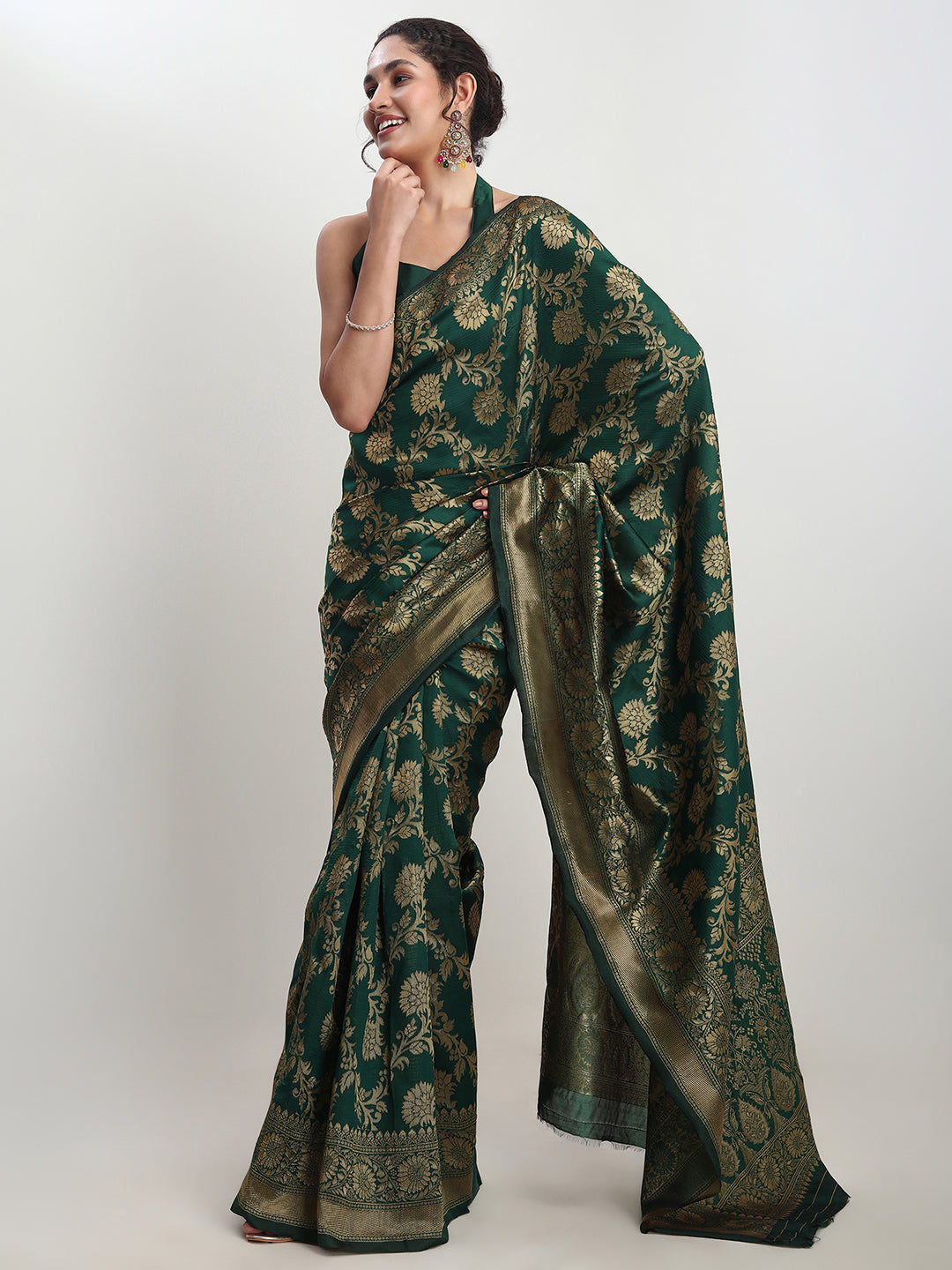 Janasya Dark Green Silk Blend Floral Jacquard Saree | Swadesiicart