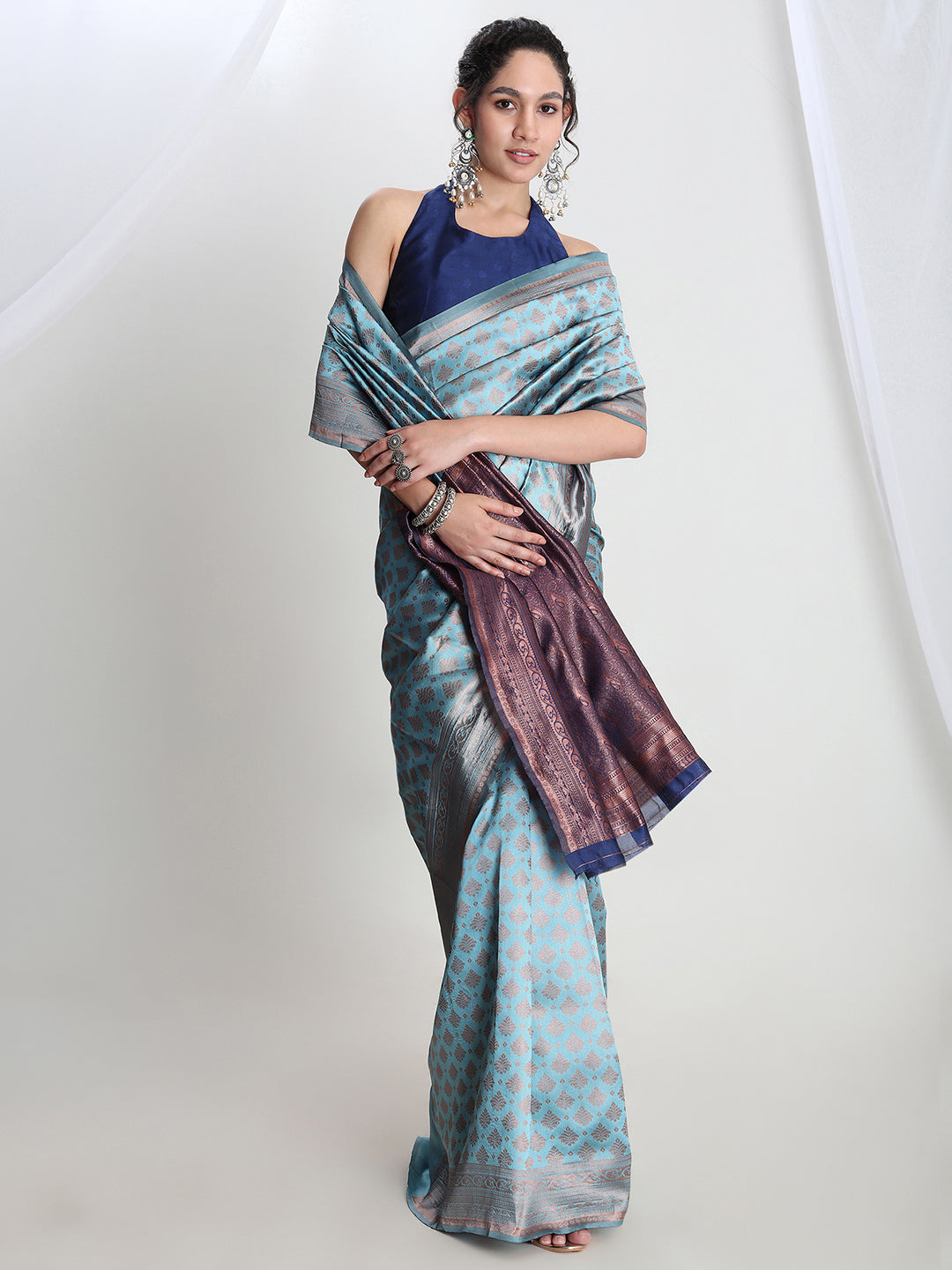 Janasya Light Blue Silk Blend Ethnic Motifs Jacquard Saree | Swadesiicart
