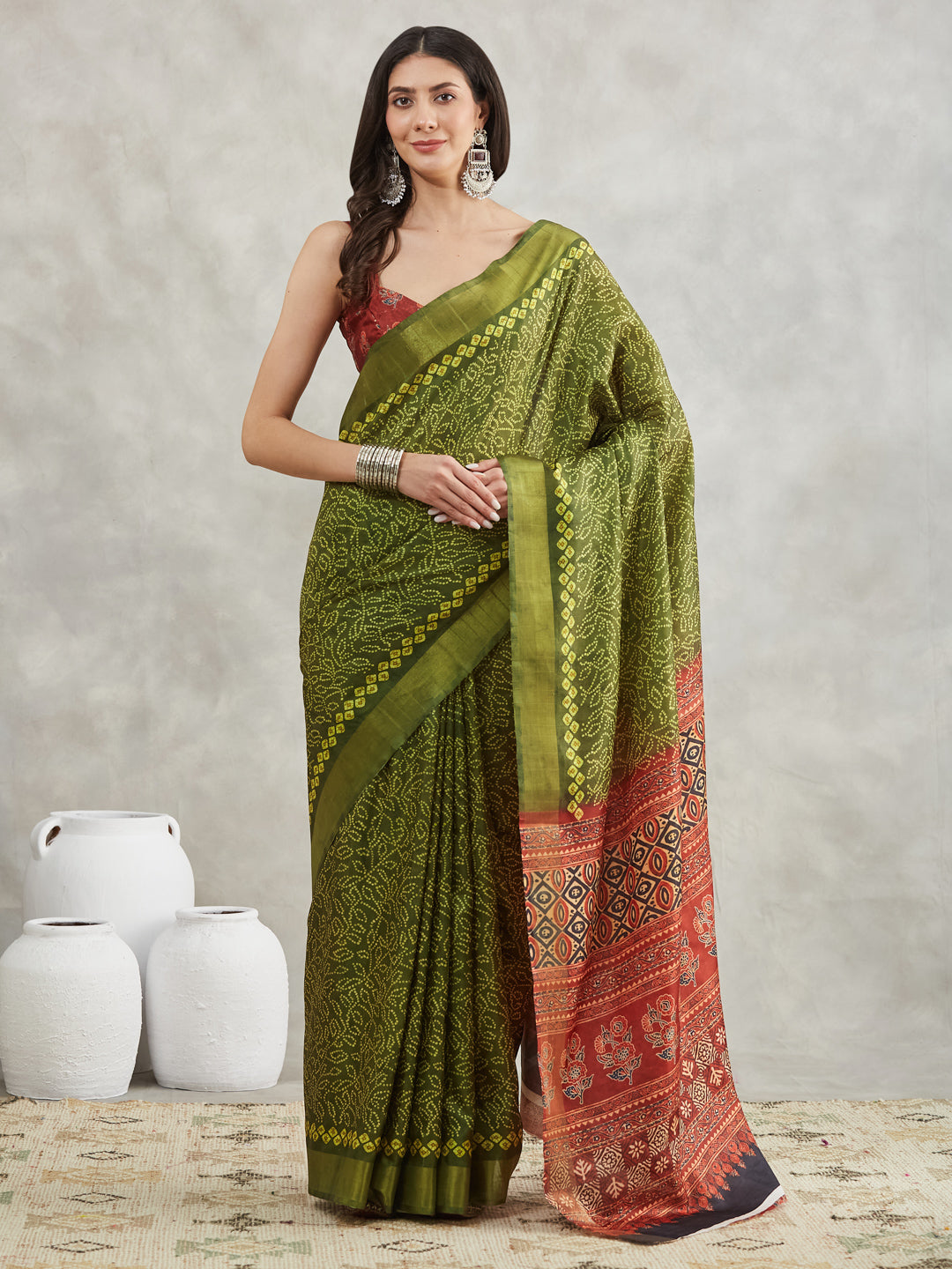 Janasya Mehndi Green Silk Blend Bandhani Printed Saree | Swadesiicart