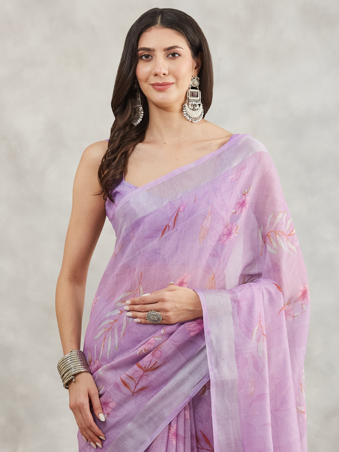 Janasya Lavender Linen Blend Floral Printed Saree | Swadesiicart