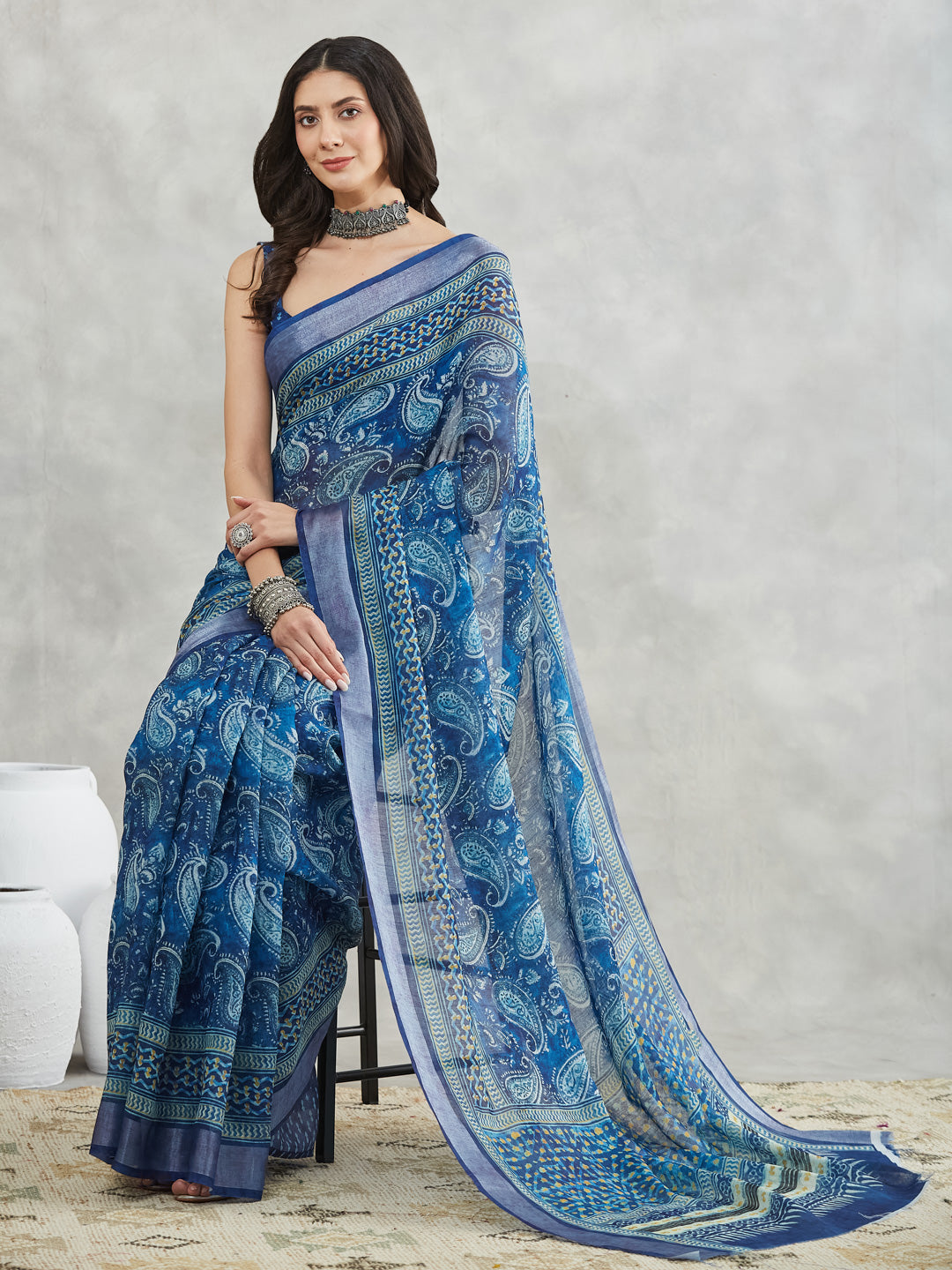 Janasya Blue Linen Blend Paisley Printed Saree | Swadesiicart