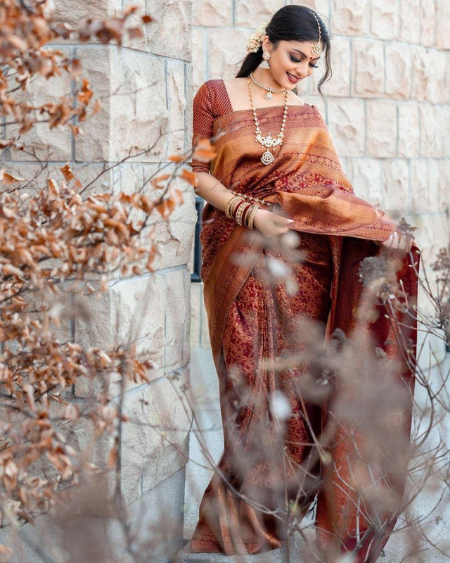 NOZ2TOZ Women Banarasi Silk Woven Saree With Blouse Piece - Maroon | Swadesiicart