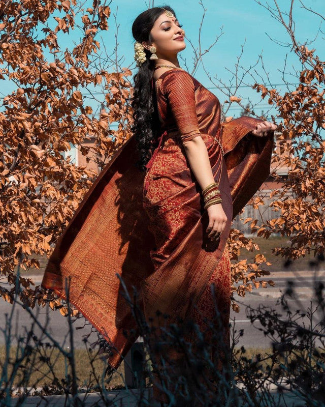 NOZ2TOZ Women Banarasi Silk Woven Saree With Blouse Piece - Maroon | Swadesiicart