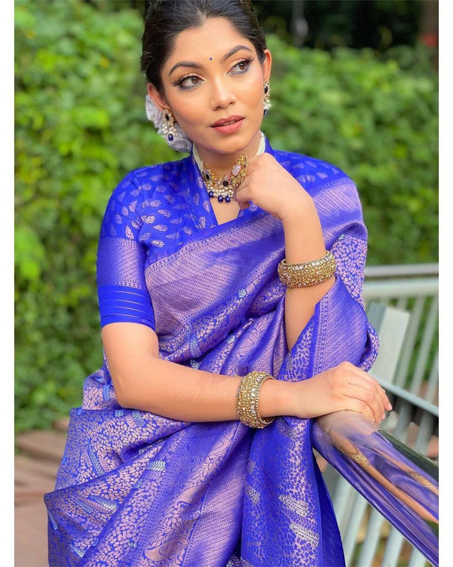 NOZ2TOZ Women Banarasi Silk Woven Saree With Blouse Piece - Blue | Swadesiicart