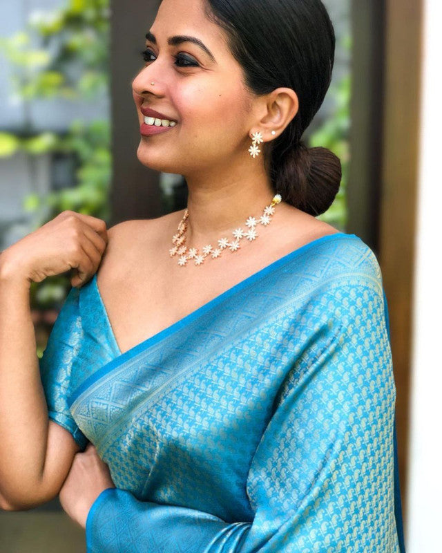 NOZ2TOZ Women Banarasi Silk Woven Saree With Blouse Piece - Sky Blue | Swadesiicart