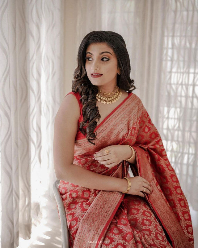 NOZ2TOZ Women Banarasi Silk Woven Saree With Blouse Piece - Maroon | Swadesiicart