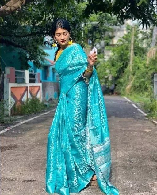 NOZ2TOZ Women Banarasi Silk Woven Saree With Blouse Piece - Sky Blue | Swadesiicart