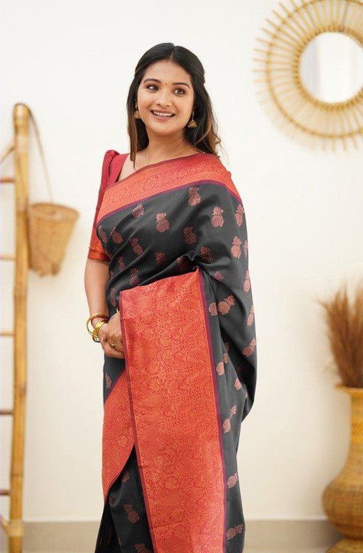 NOZ2TOZ Women Banarasi Silk Woven Saree With Blouse Piece - Black | Swadesiicart