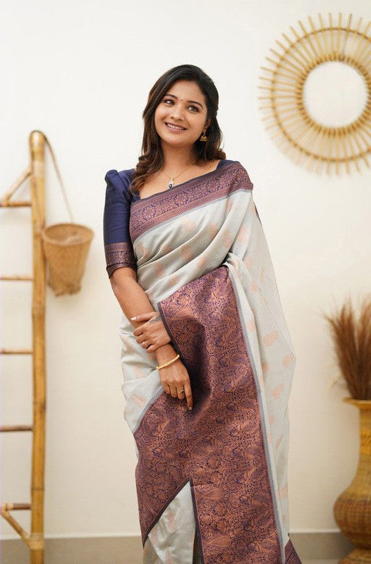 NOZ2TOZ Women Banarasi Silk Woven Saree With Blouse Piece - Cream | Swadesiicart