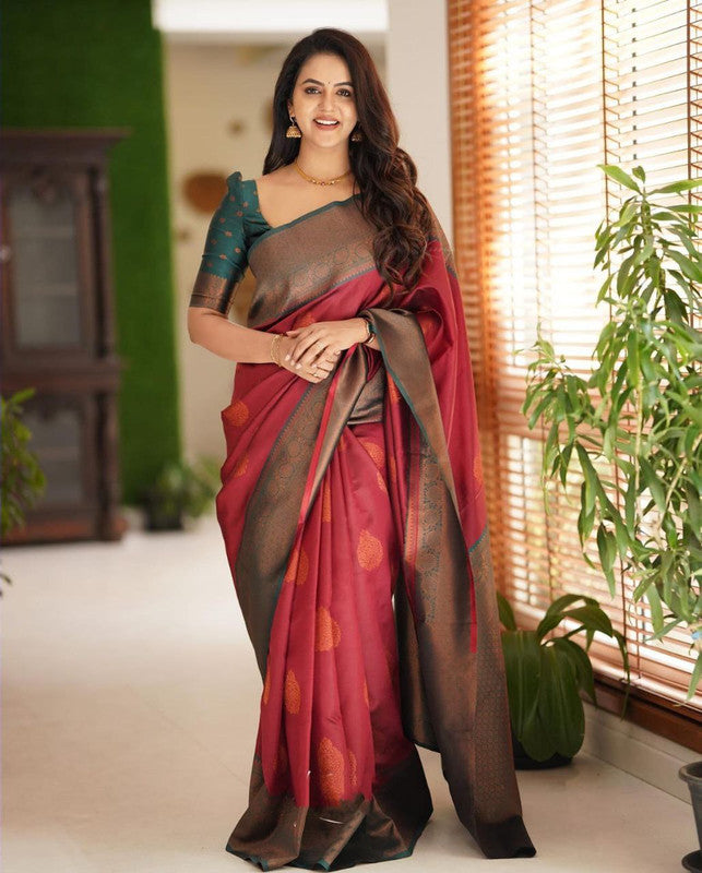 NOZ2TOZ Women Banarasi Silk Woven Saree With Blouse Piece - Maroon | Swadesiicart