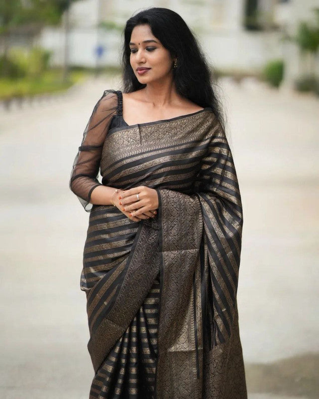 NOZ2TOZ Women Banarasi Silk Woven Saree With Blouse Piece - Black | Swadesiicart