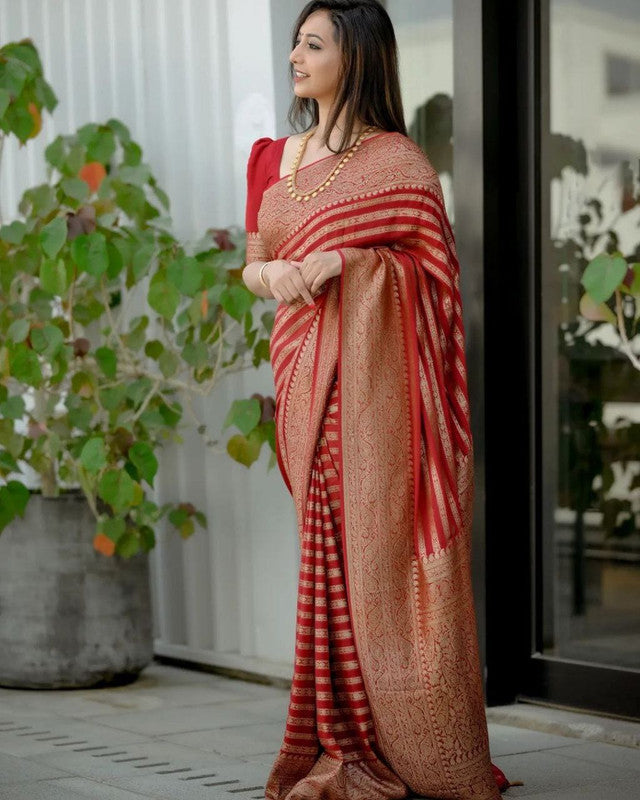 NOZ2TOZ Women Banarasi Silk Woven Saree With Blouse Piece - Red | Swadesiicart