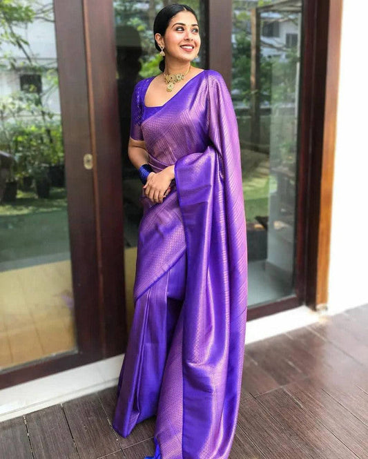 NOZ2TOZ Women Banarasi Silk Woven Saree With Blouse Piece - Lavender | Swadesiicart