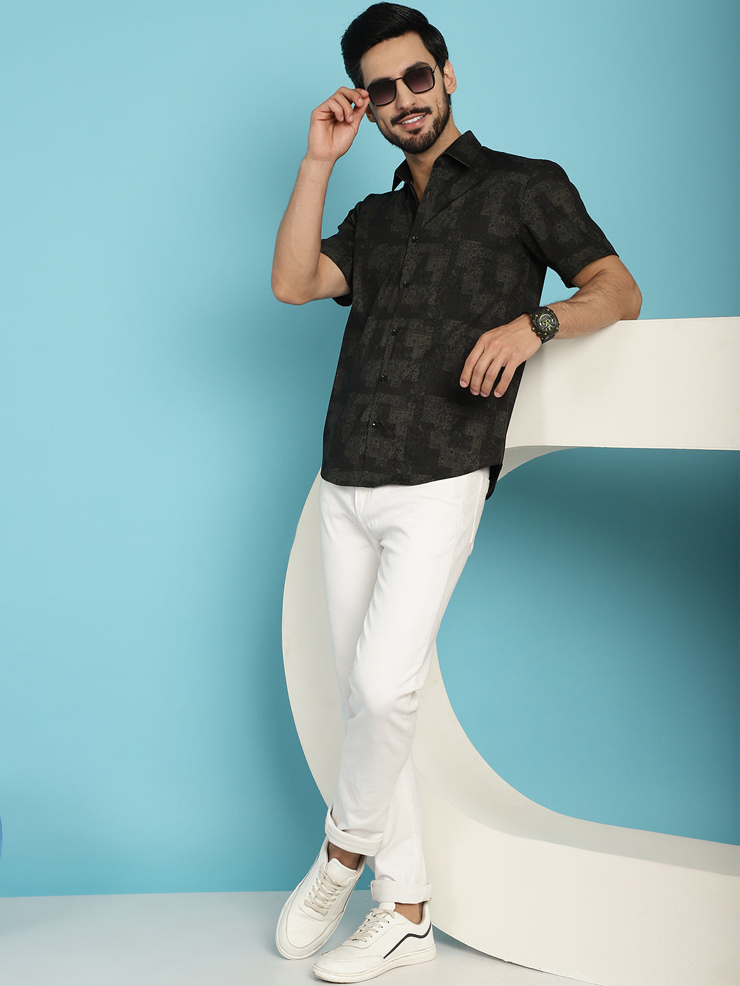Indian Needle Men's Printed Casual Shirt - Black | Swadesiicart