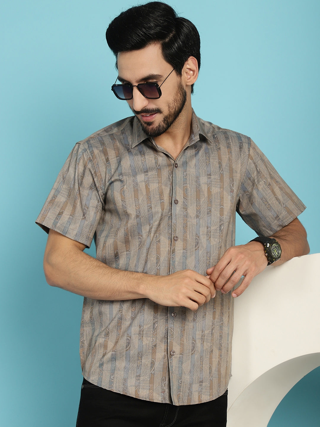 Indian Needle Men's Floral Printed Casual Shirt - Beige | Swadesiicart