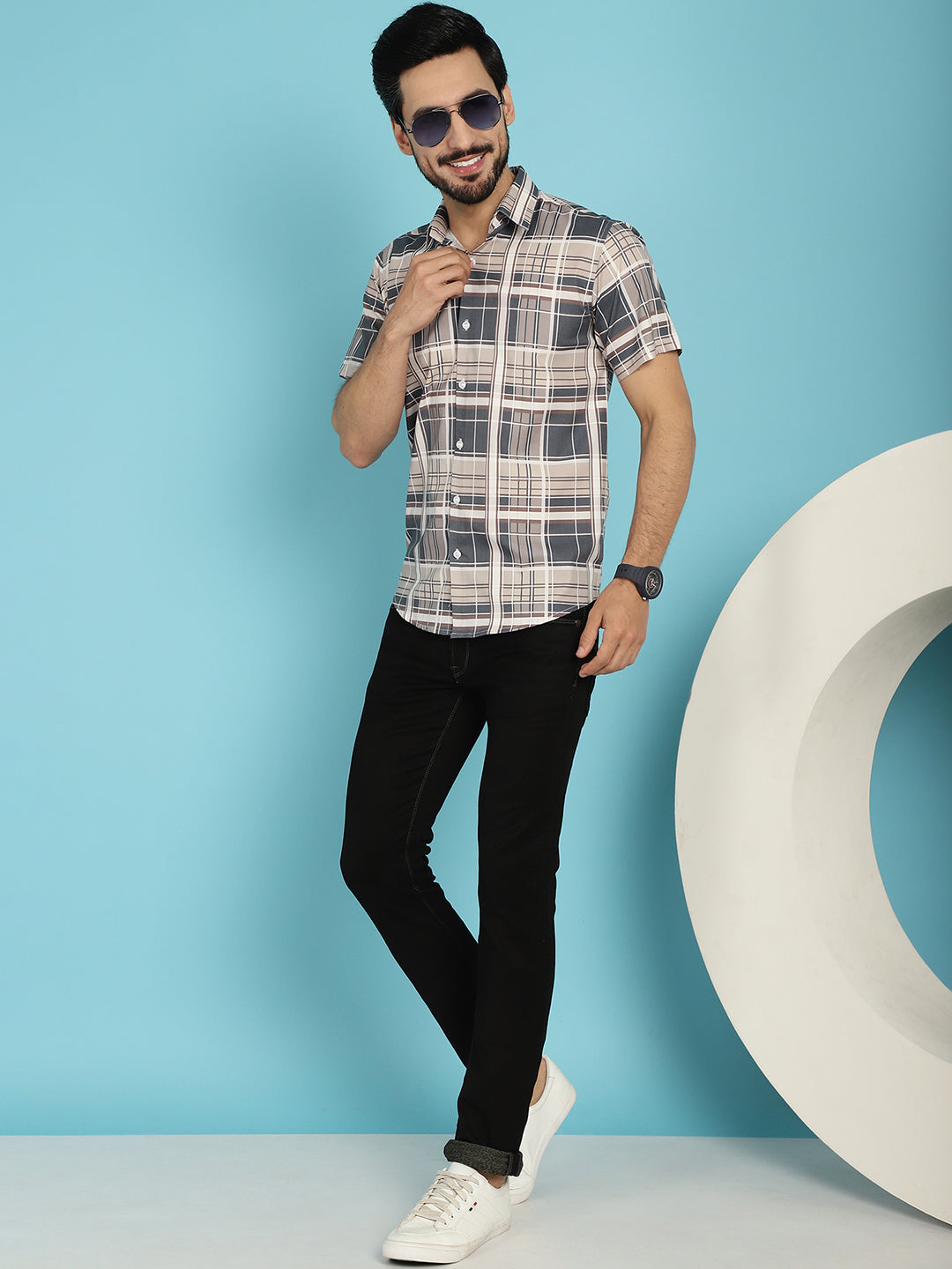 Indian Needle Men's Checked Casual Shirt - Grey | Swadesiicart