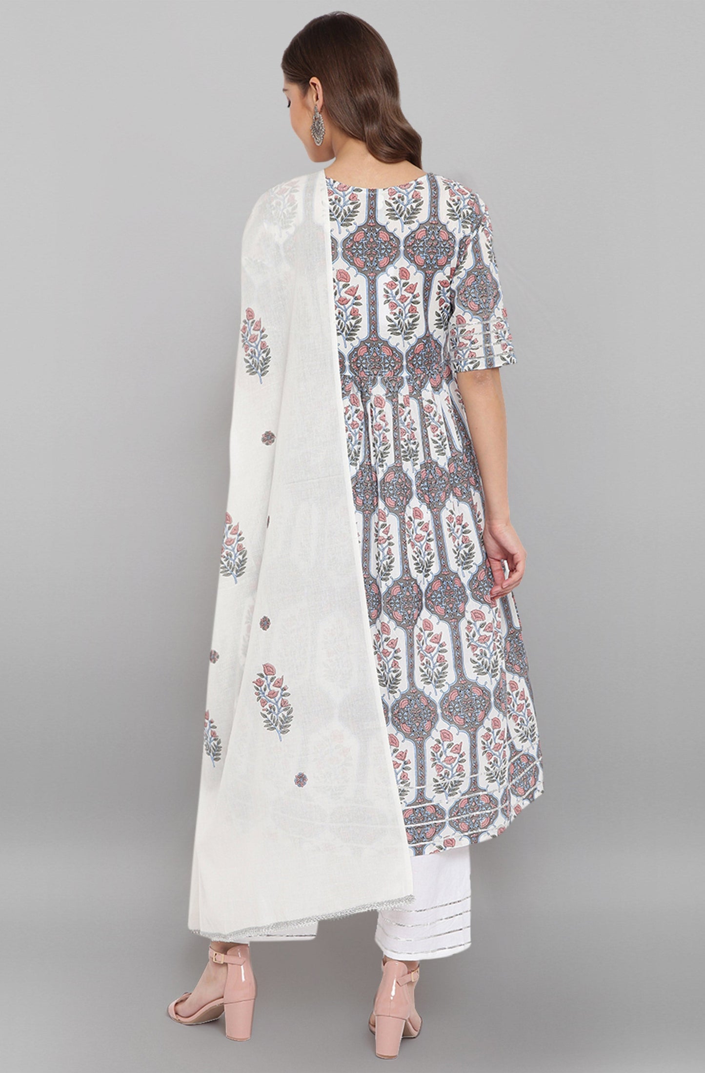 Janasya Women's White Cotton Botanical Print Kurta With Palazzo And Dupatta | Swadesiicart
