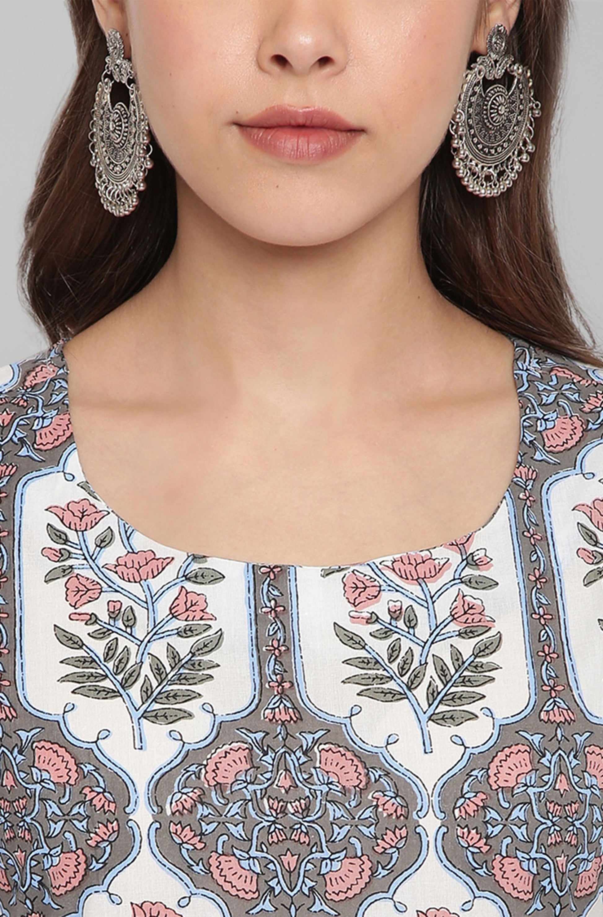 Janasya Women's White Cotton Botanical Print Kurta With Palazzo And Dupatta | Swadesiicart