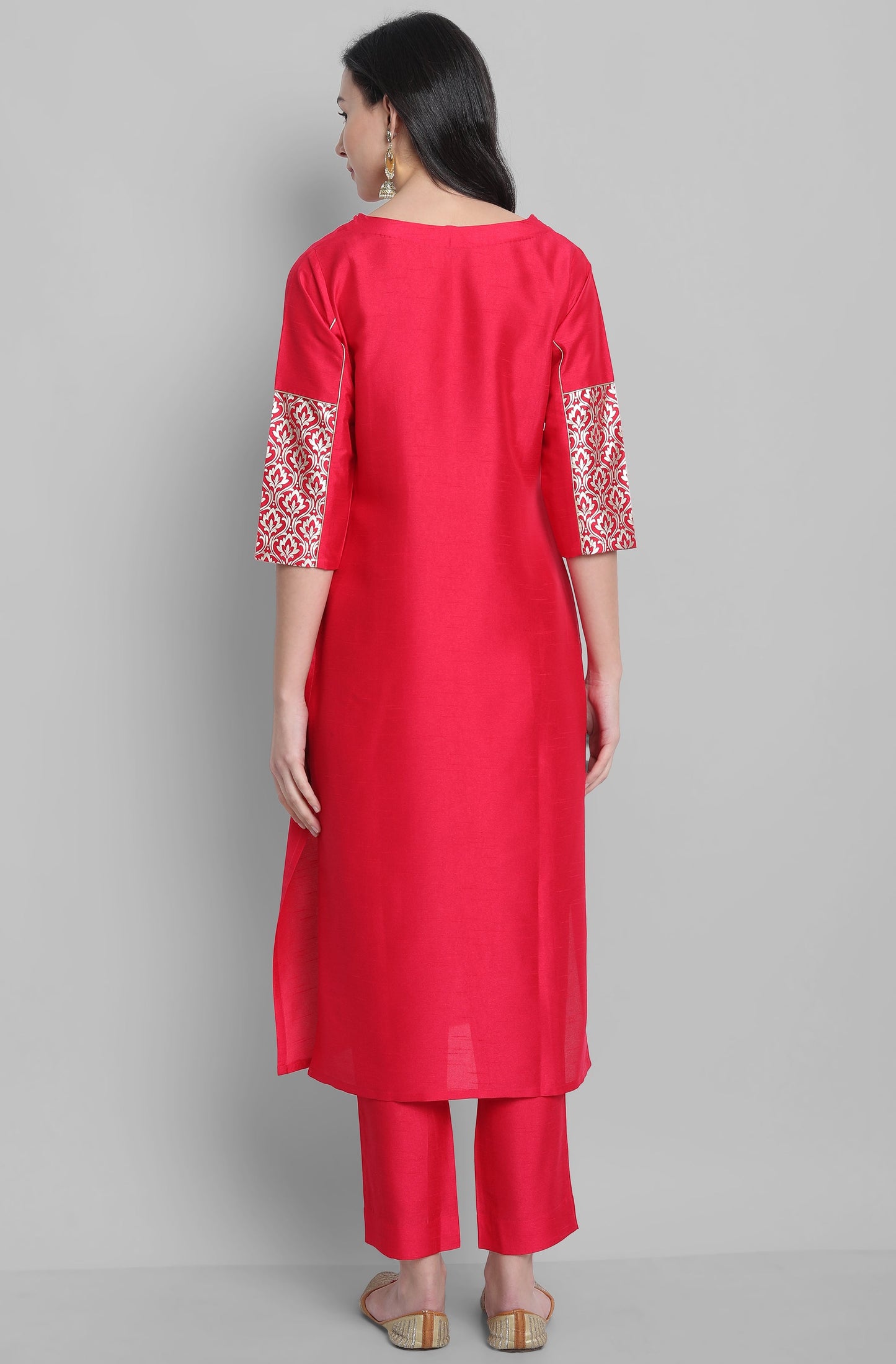 Janasya Women's Pink Poly Silk Floral Printed Straight Festive Kurta Set | Swadesiicart