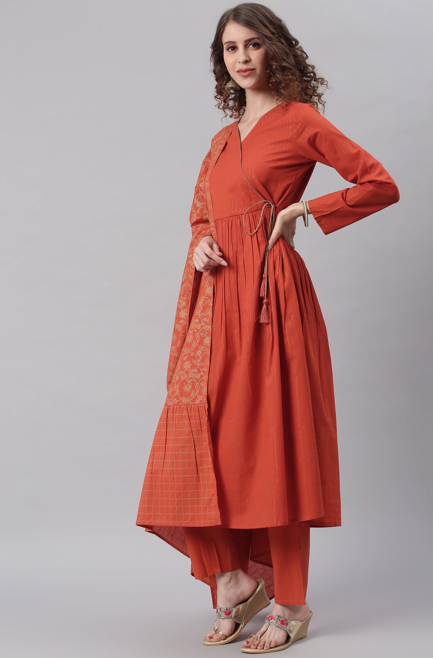 Janasya Women's Orange Cotton Striped Kurta With Pant And Dupatta | Swadesiicart