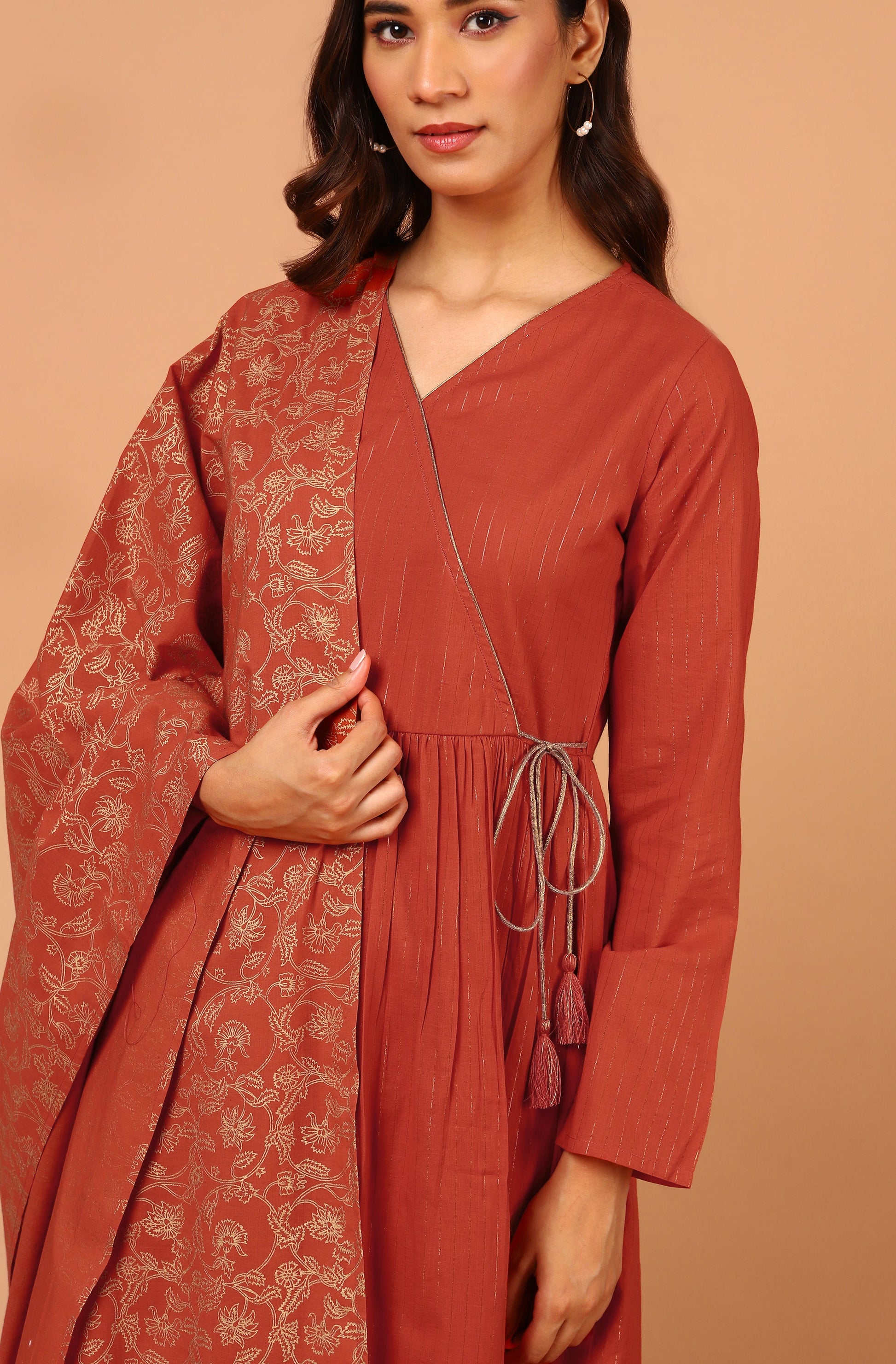Janasya Women's Orange Cotton Striped Kurta With Pant And Dupatta | Swadesiicart