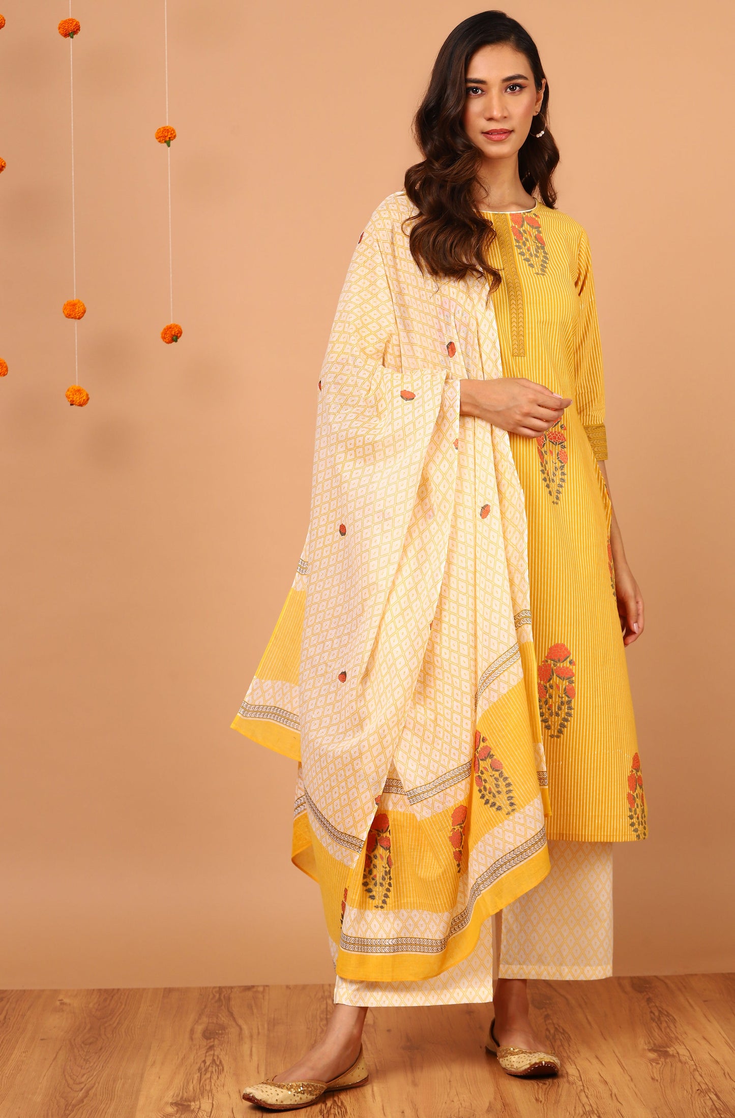 Janasya Women's Yellow Cotton Striped Kurta With Palazzo And Dupatta | Swadesiicart