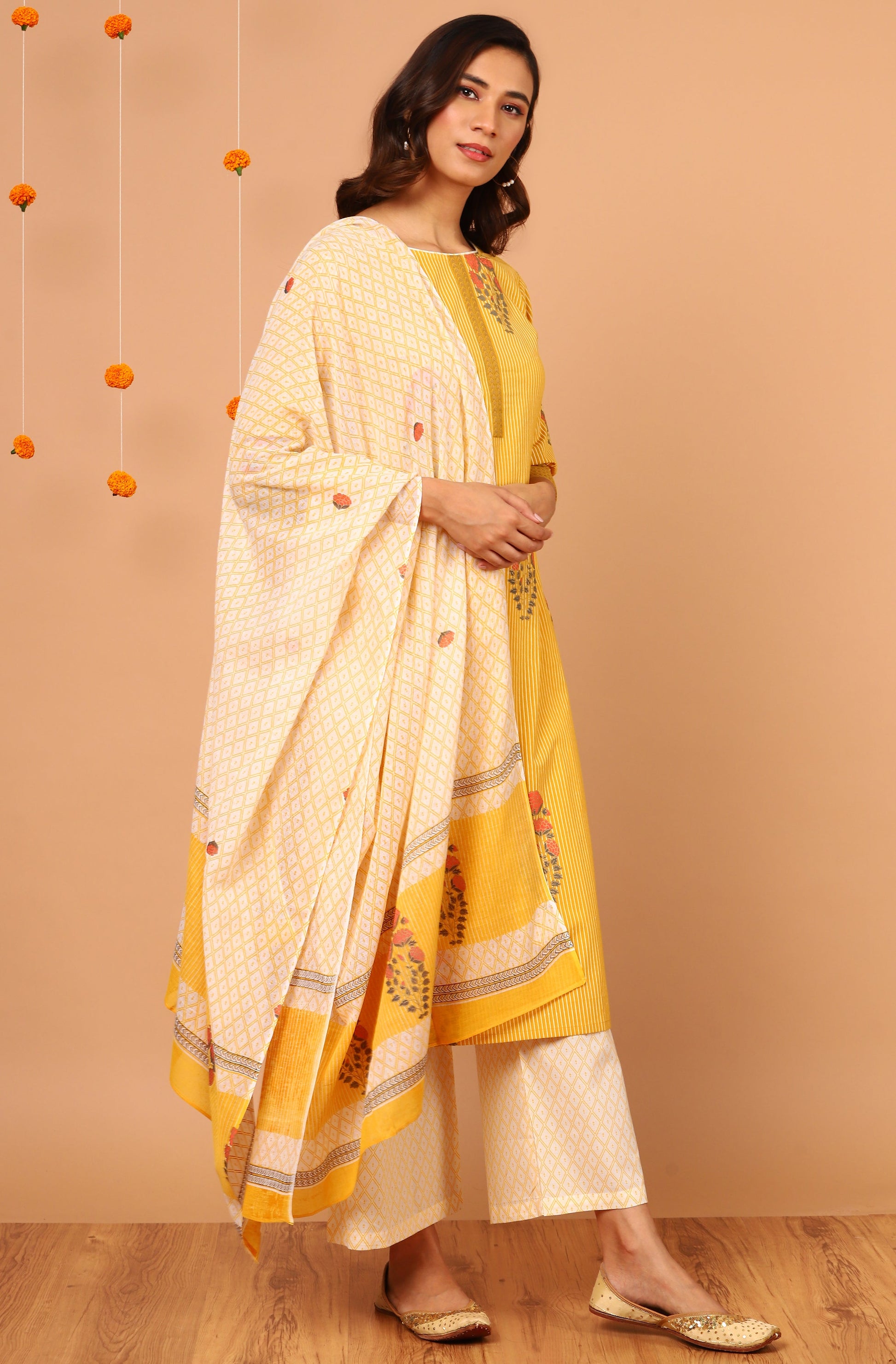 Janasya Women's Yellow Cotton Striped Kurta With Palazzo And Dupatta | Swadesiicart